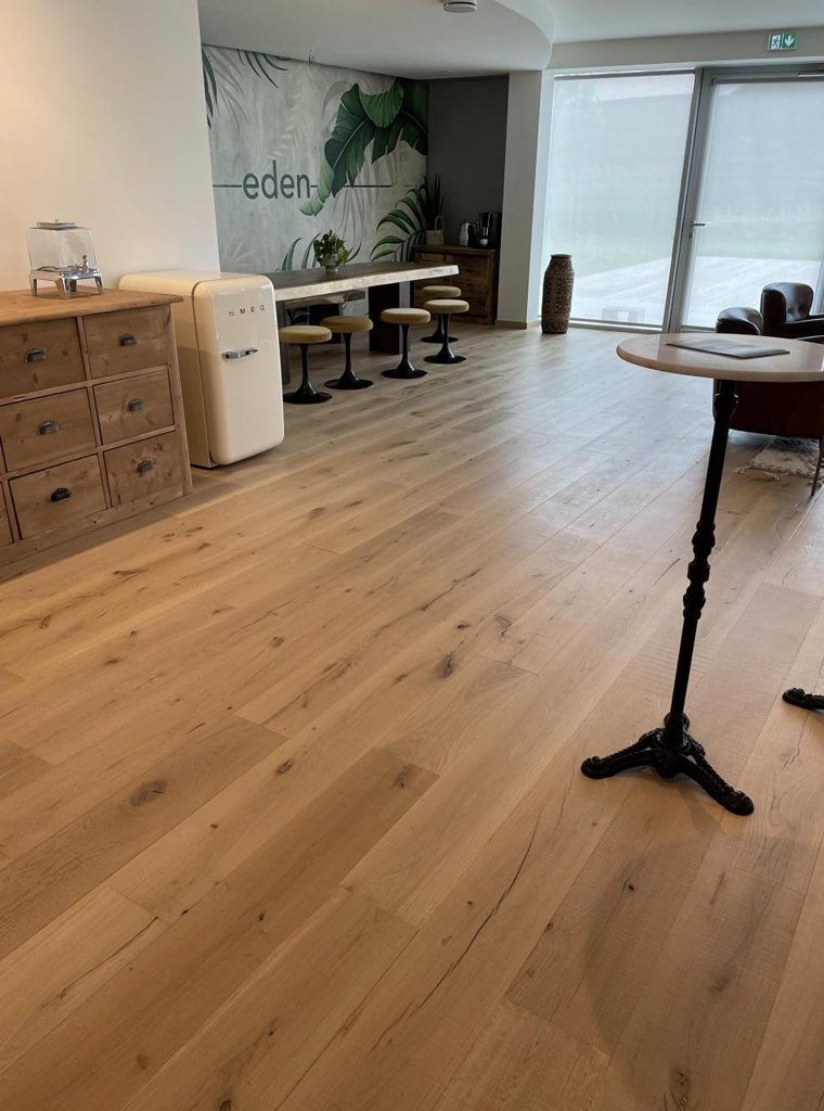 sols-souple-parquet-point-sol